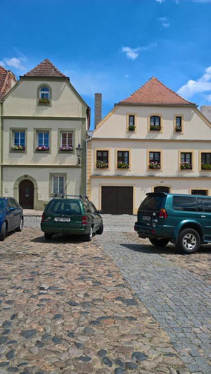 Apartmany Zatec Exteriör bild